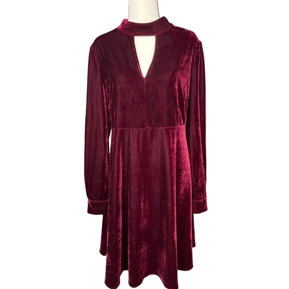 Jodifl Sz Medium, Burgundy Red velvet dress, Y2k, Glamour, Goth, Preppy - Picture 1 of 7